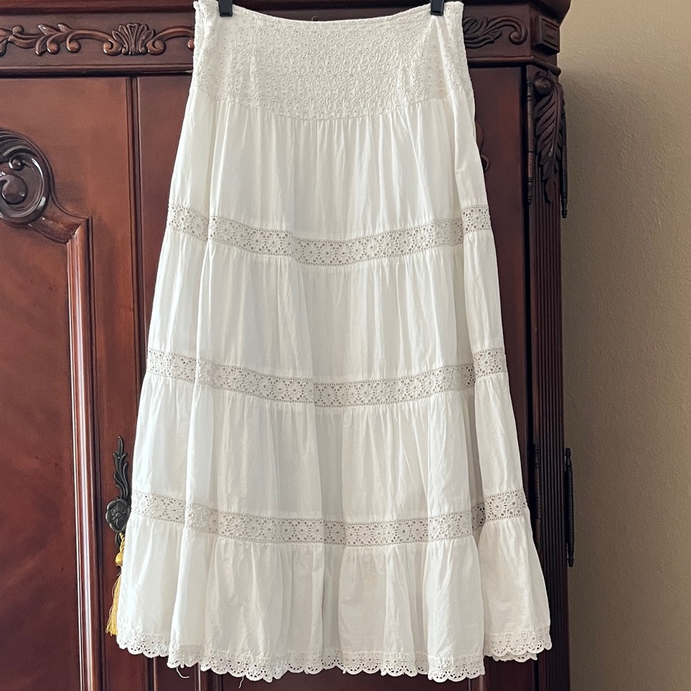 Willi Smith White Cotton Eyelet Tiered Midi Skirt - Picture 4 of 4